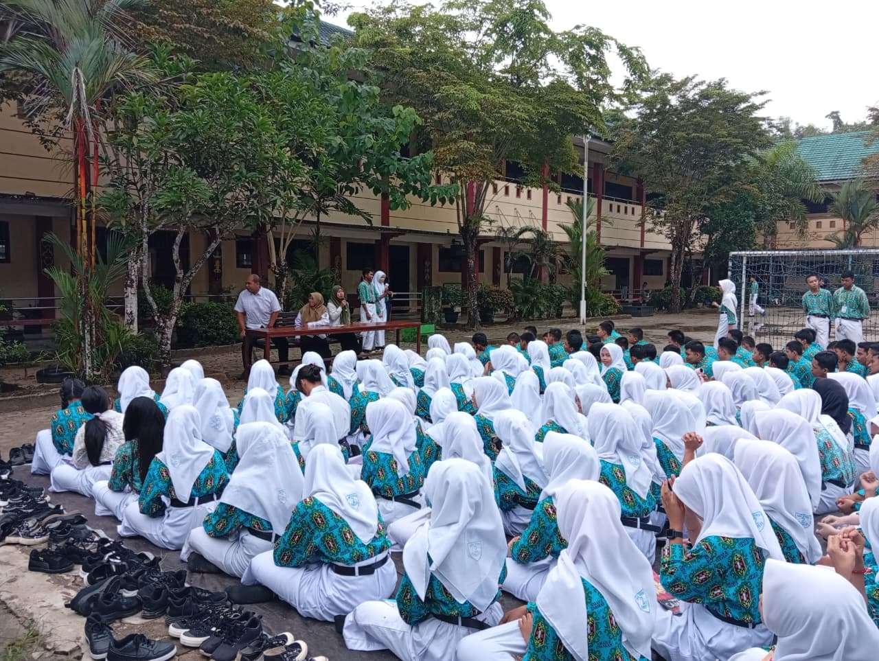 Sosialisasi Pembukaan Kegiatan Literasi oleh Tim Relawan Literasi